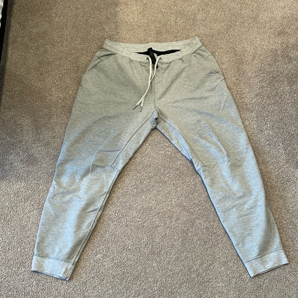 Lulu joggers